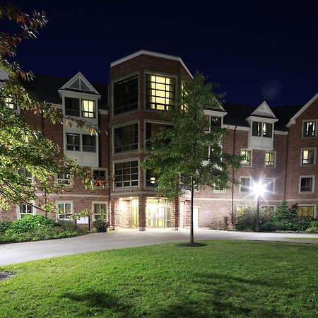 Mount Allison Summer Accommodations Sackville Exterior foto